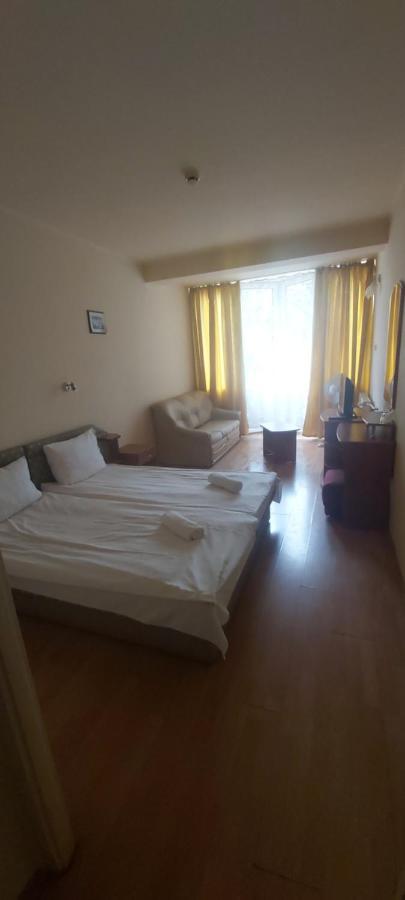 In Hotel Hajduszoboszlo Exterior photo